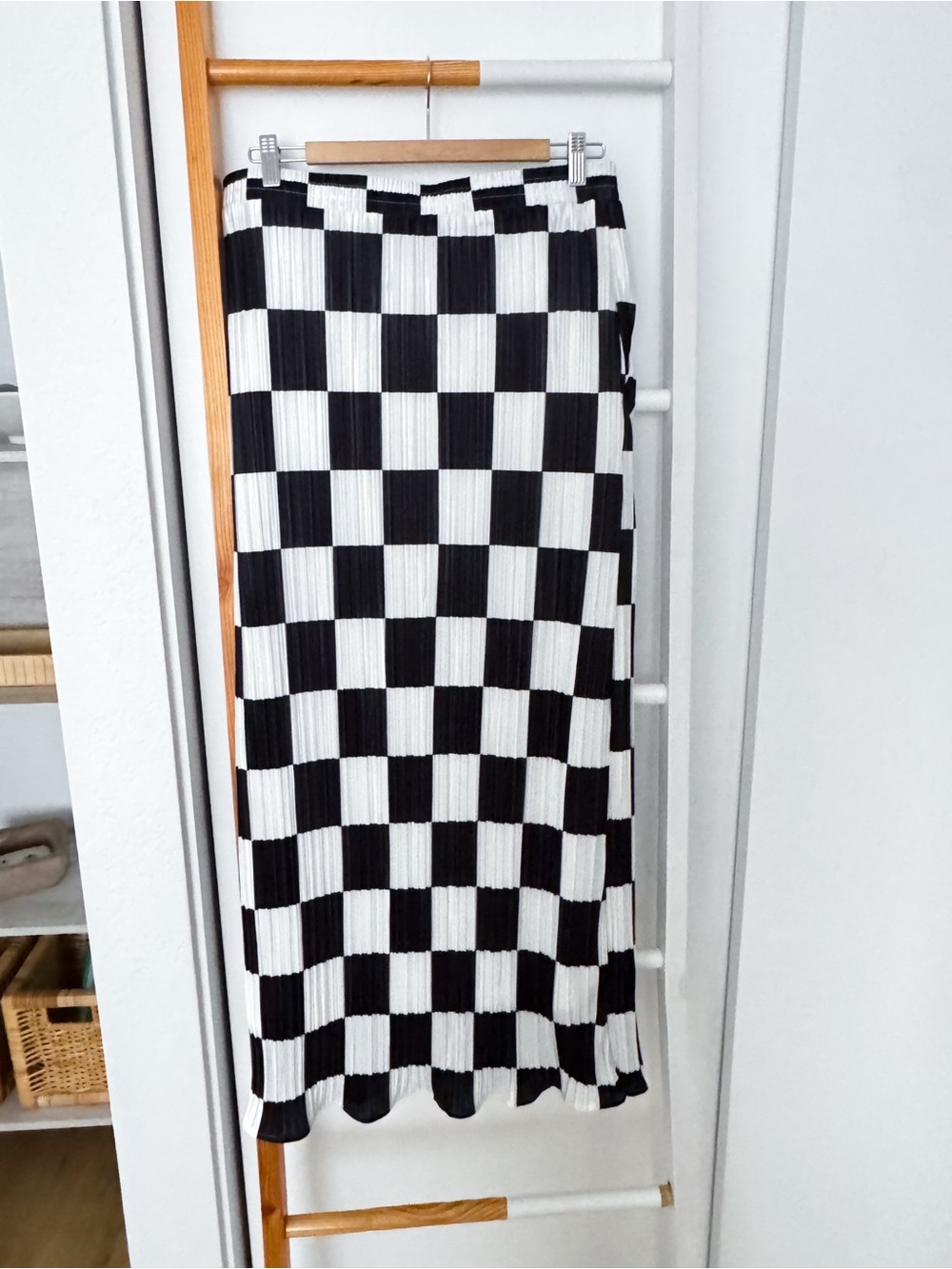 Dressed In Lala Santorini Midi Maxi Plisse Skirt in Black White Check - Picture 6 of 14